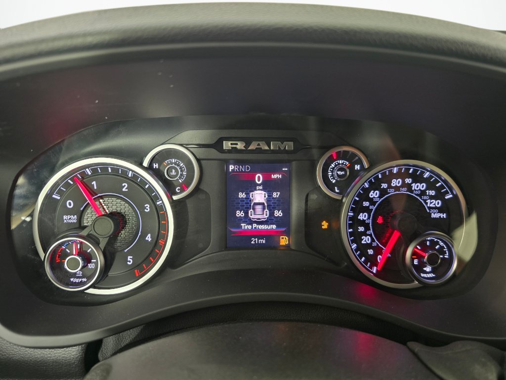New 2026 RAM 3500 Big Horn AWD/4WD image 19