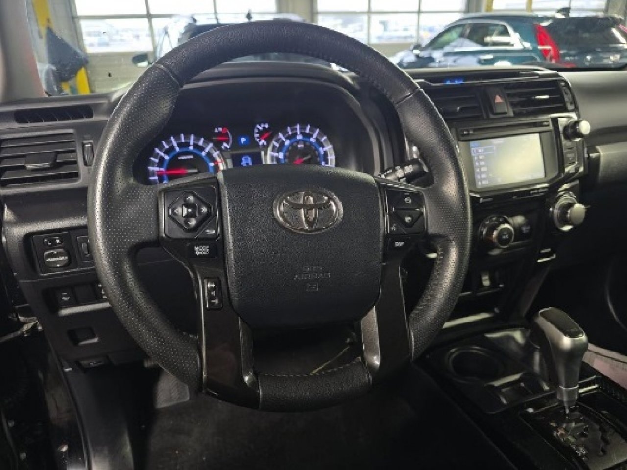 Used 2017 Toyota 4Runner TRD Off-Road image 10