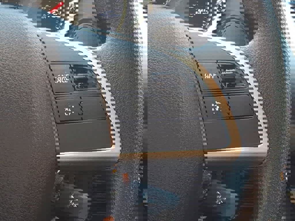 Used 2020 Mitsubishi Eclipse Cross ES image 7