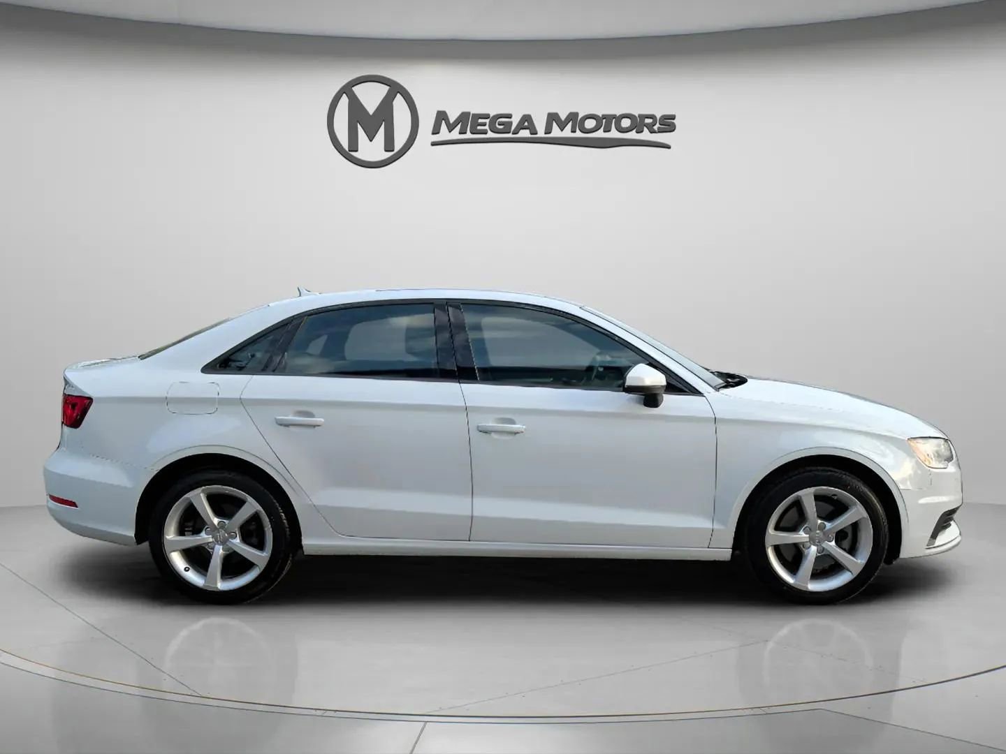 Used 2015 Audi A3 1.8T Premium w/ Driver Assistance Package image 9