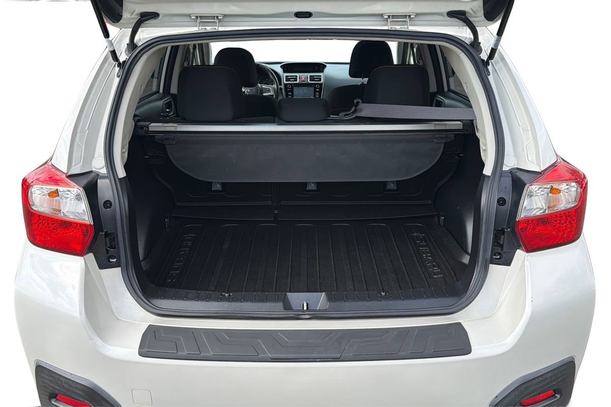 Used 2016 Subaru Crosstrek 2.0i Premium w/ Moonroof Package image 12