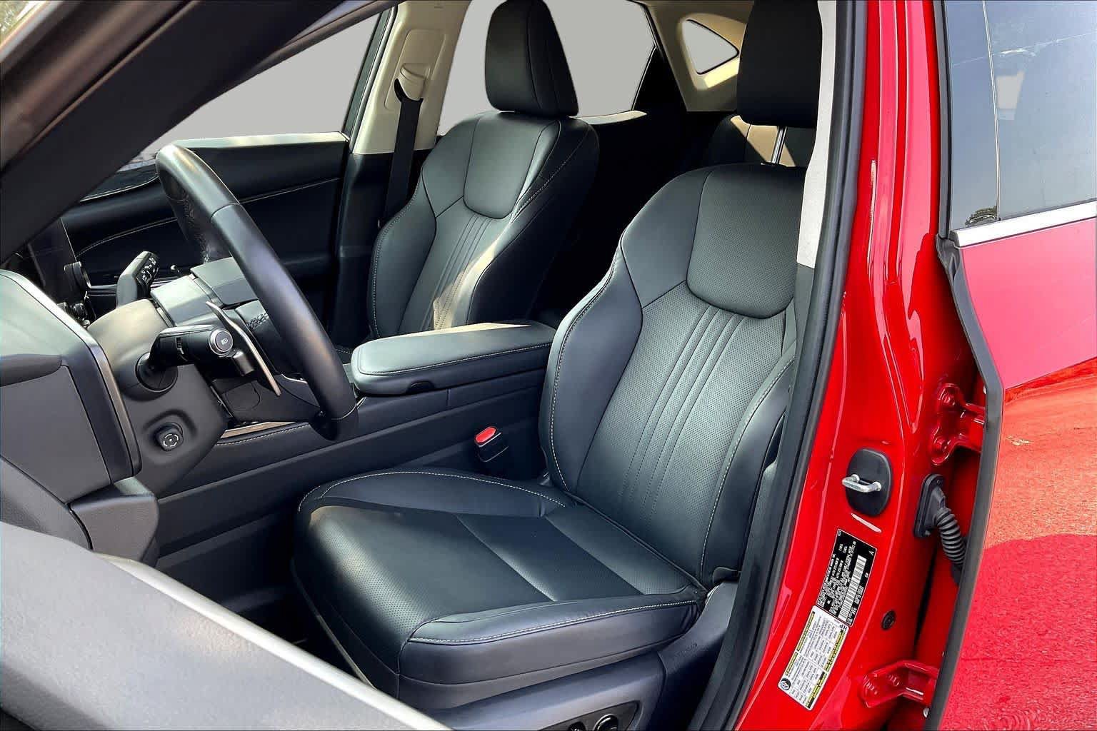 Used 2025 Lexus NX 350h AWD w/ Cold Area Package image 15