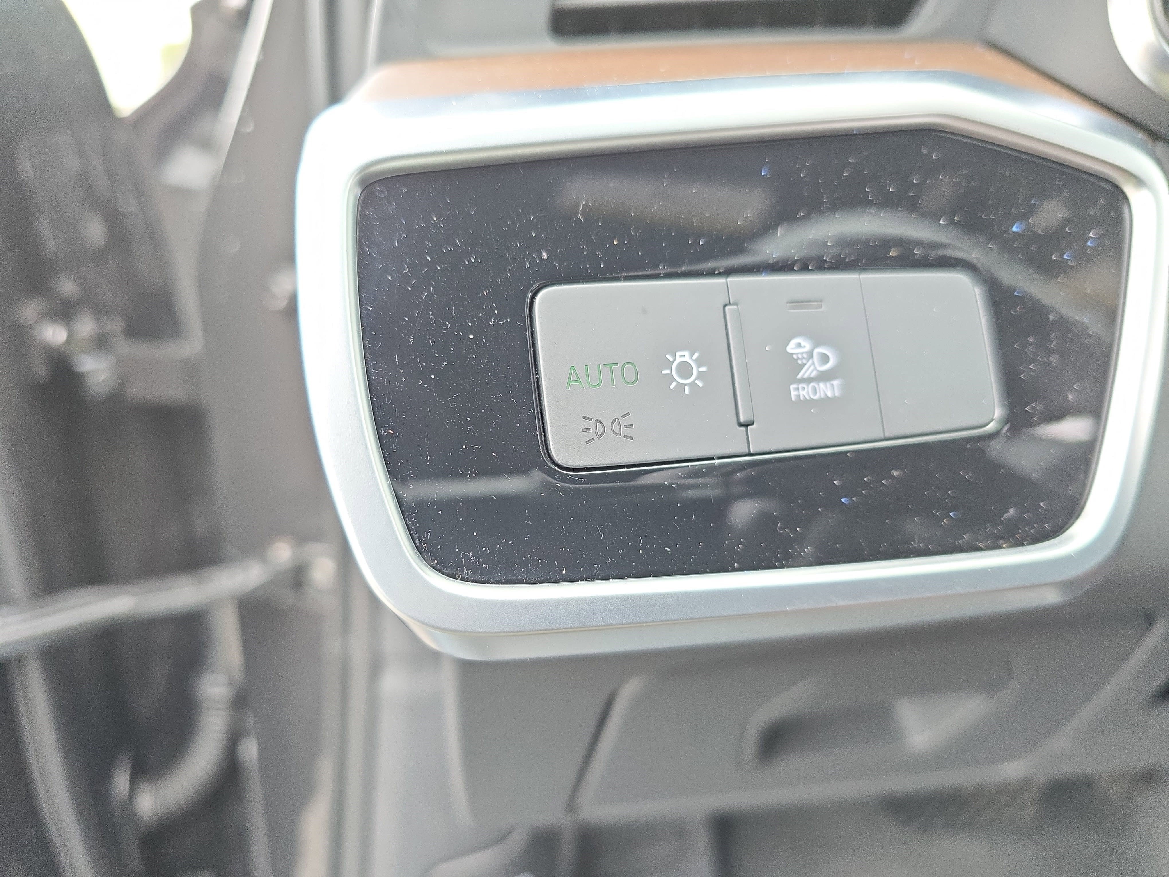 Certified 2025 Audi A6 Premium Plus image 24