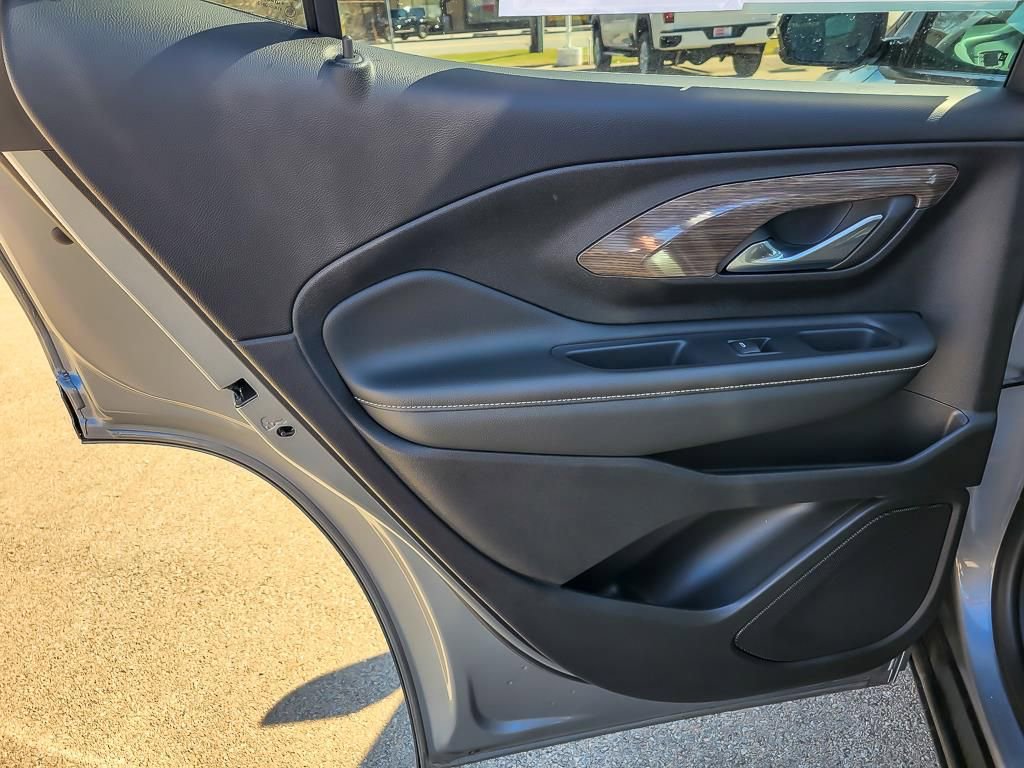 Used 2024 GMC Terrain Denali w/ Denali Premium Package image 20