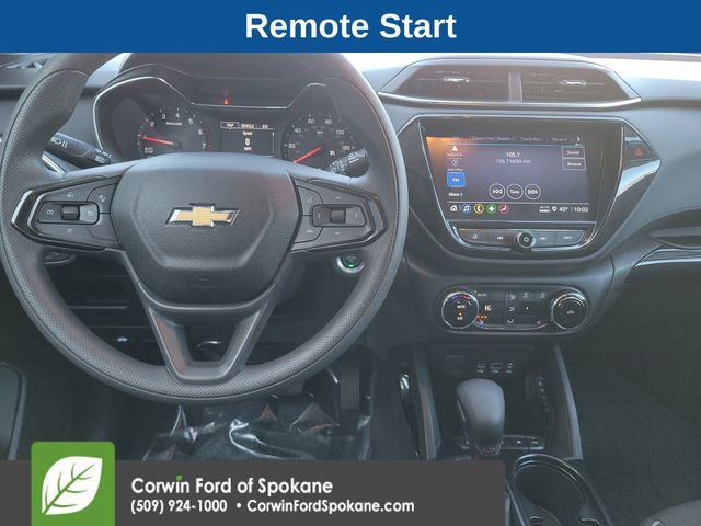 Used 2023 Chevrolet TrailBlazer LT w/ Convenience Package image 3
