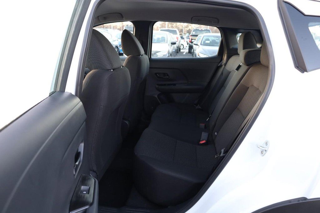 New 2026 Nissan Kicks S image 21