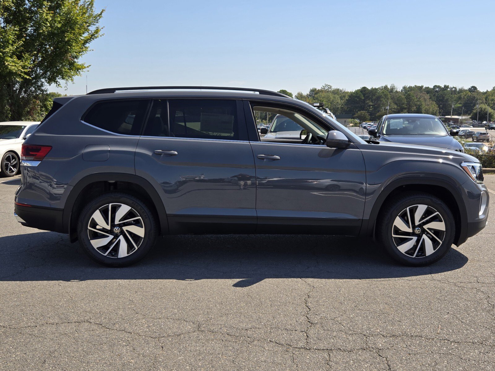New 2026 Volkswagen Atlas SE video 2
