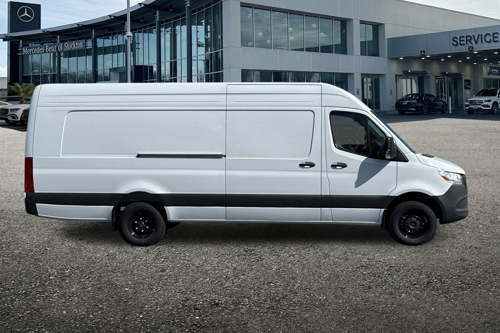 New 2026 Mercedes-Benz Sprinter 3500 image 3