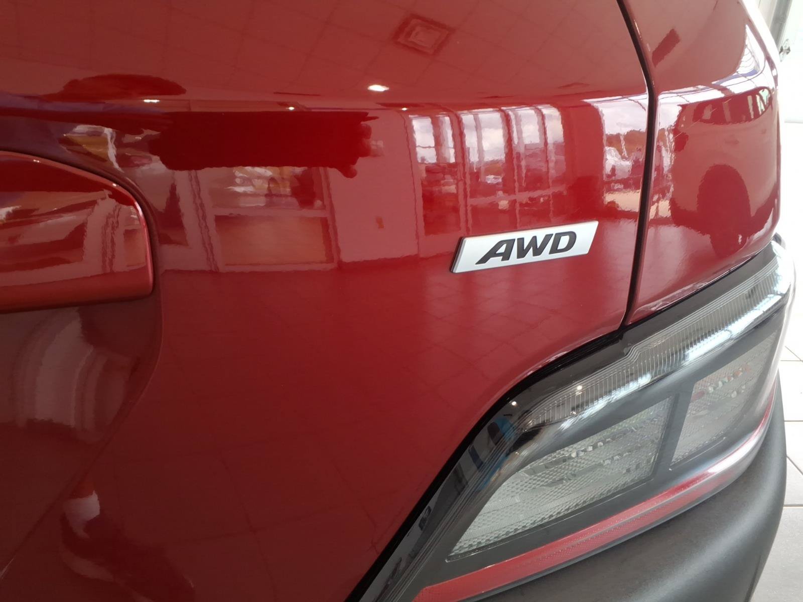 Certified 2023 Hyundai Kona SEL AWD/4WD image 18
