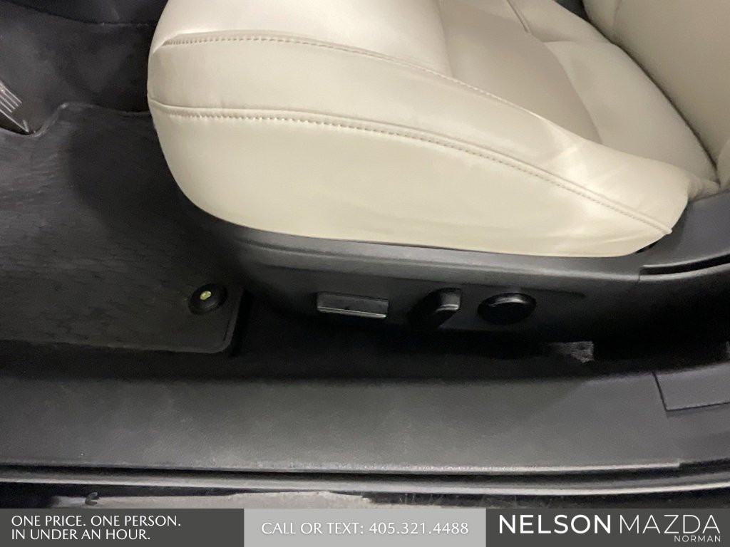 Used 2021 MAZDA MAZDA3 s image 25