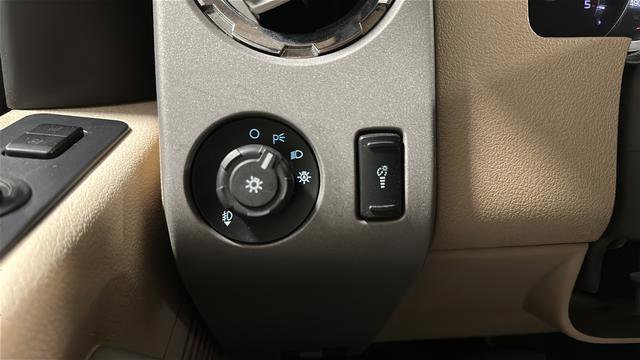 Used 2014 Ford F350 Lariat w/ Lariat Ultimate Package AWD/4WD image 33