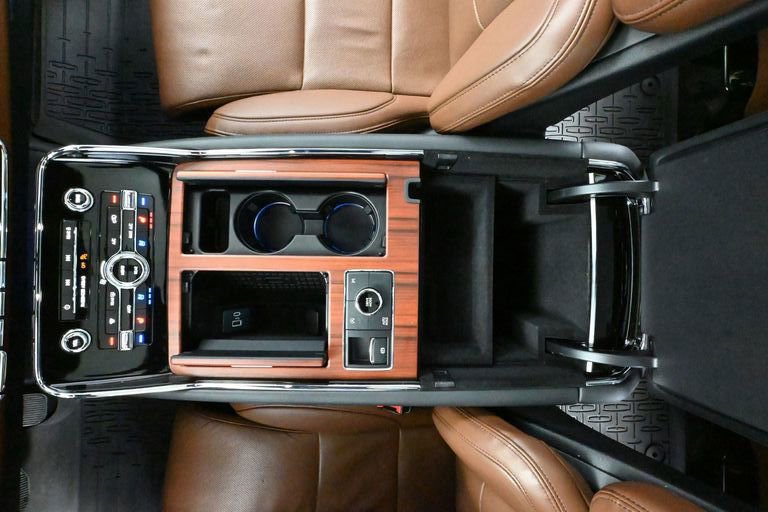Used 2024 Lincoln Navigator Reserve w/ Equipment Group 201A image 35