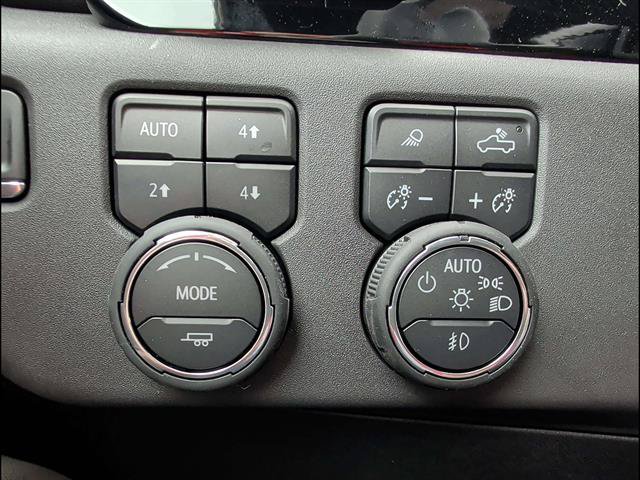 New 2025 Chevrolet Silverado 1500 ZR2 w/ ZR2 Bison Edition AWD/4WD image 26