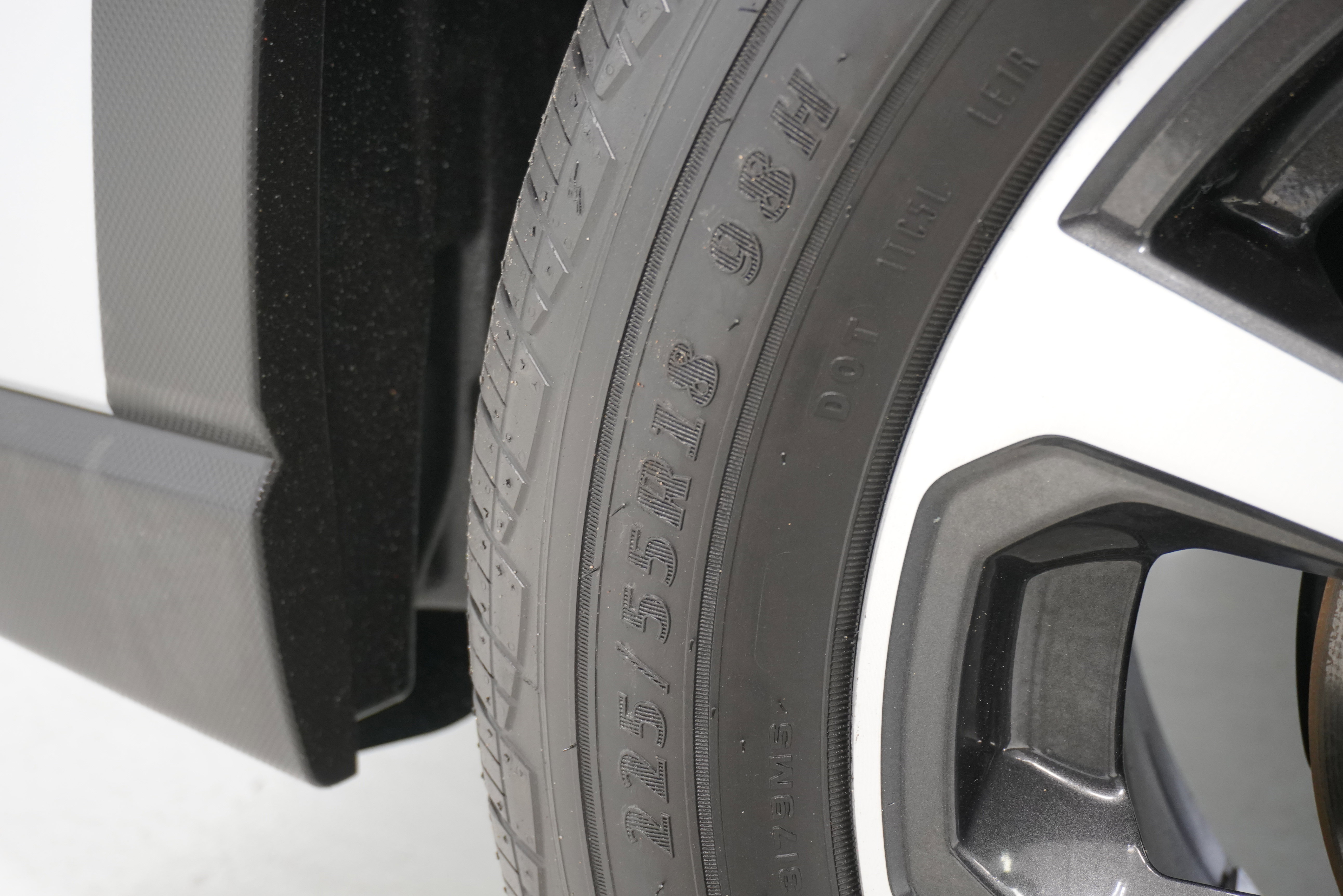 Used 2019 Subaru Forester Limited w/ Popular Package #3 image 34