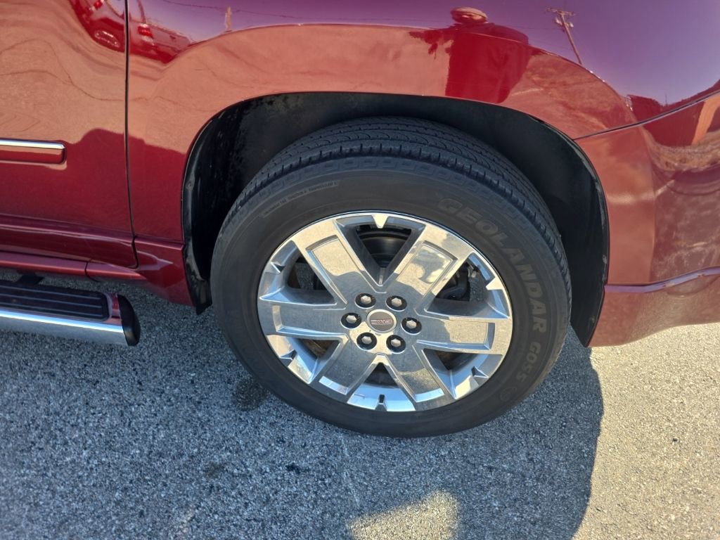 Used 2015 GMC Acadia Denali image 23