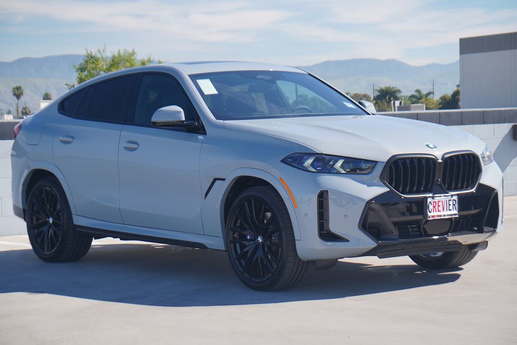 New 2026 BMW X6 xDrive40i w/ Climate Comfort Package image 3