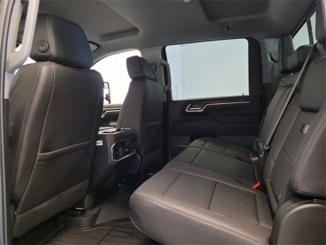New 2025 GMC Sierra 2500 SLT image 6