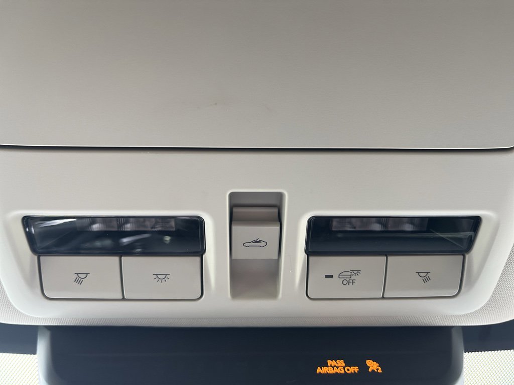 Certified 2025 MAZDA CX-90 3.3 Turbo w/ Preferred Package image 22