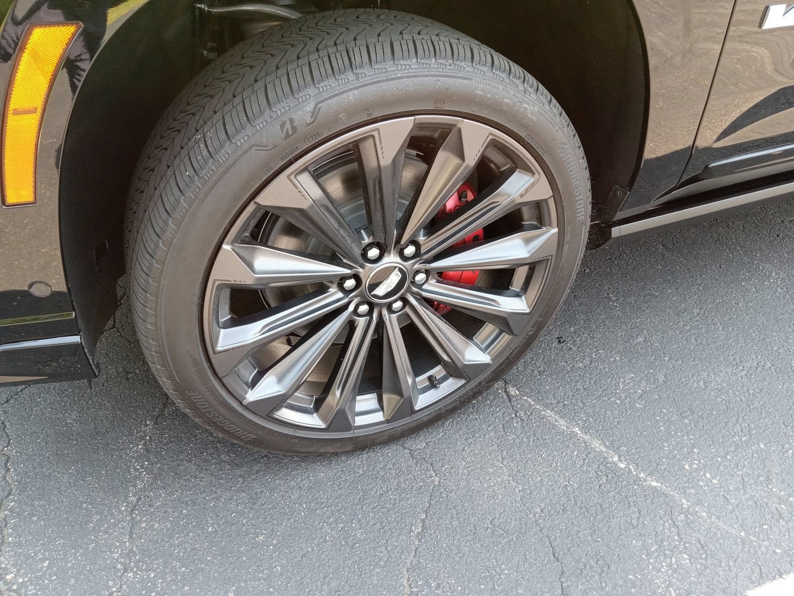 Certified 2026 Cadillac Escalade V AWD/4WD image 6