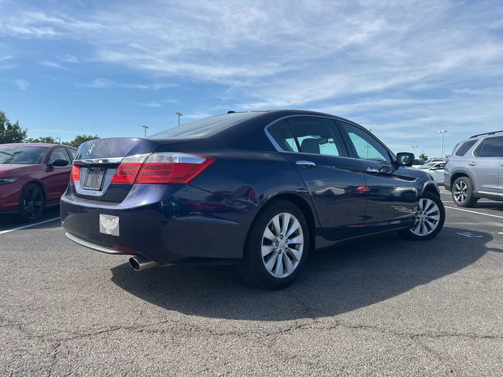 Used 2015 Honda Accord EX-L image 11