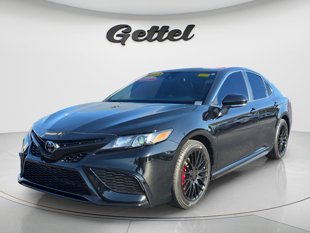 Used 2023 Toyota Camry SE w/ Convenience Package FWD image 1