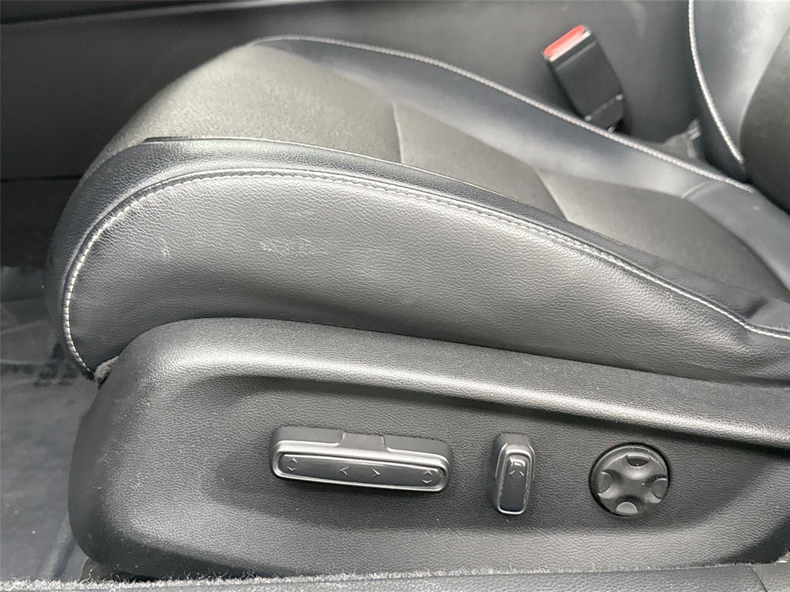 Used 2018 Honda Accord Sport image 27