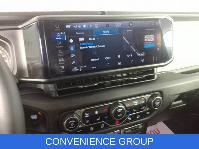 Used 2025 Jeep Wrangler Unlimited Sport AWD/4WD image 22