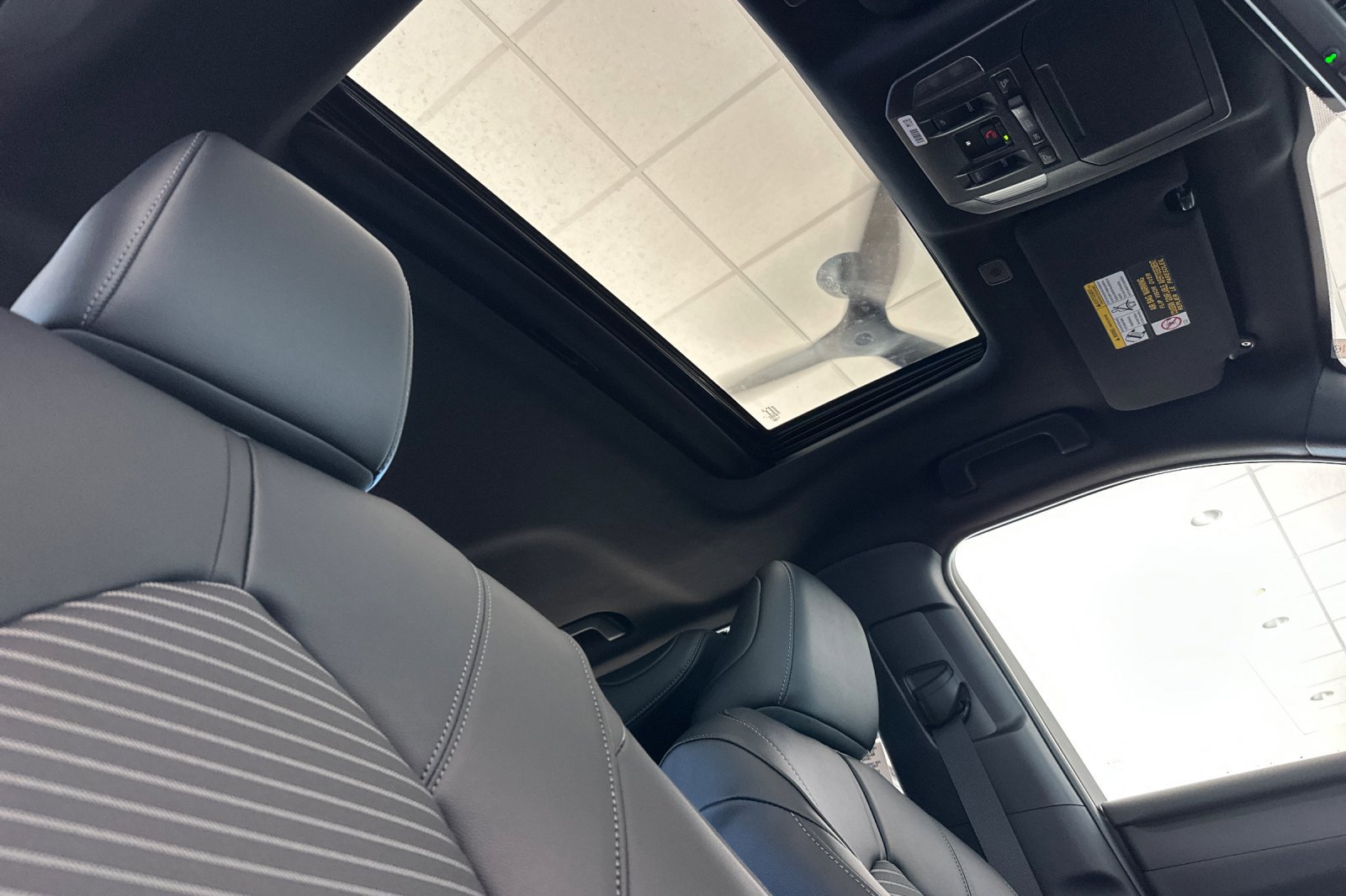 New 2025 Toyota Highlander XSE image 16