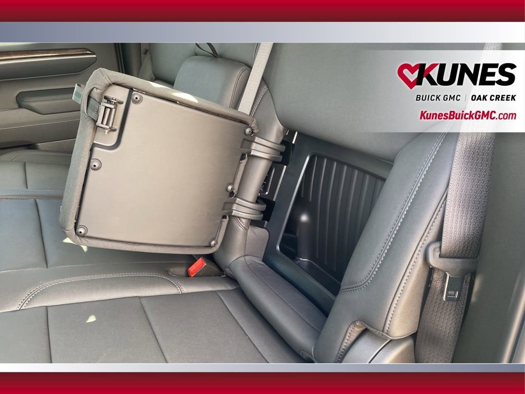 New 2026 GMC Sierra 1500 Elevation w/ Elevation Premium Package image 32