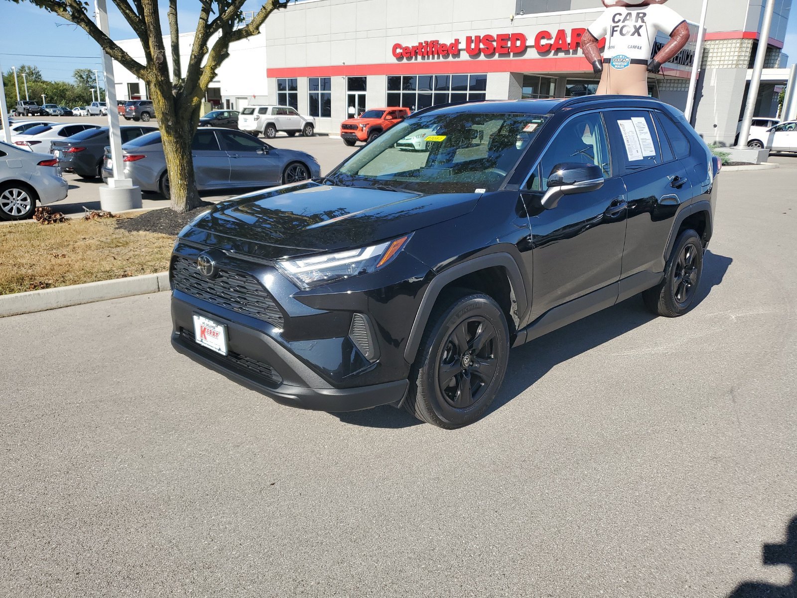 Certified 2025 Toyota RAV4 XLE AWD/4WD image 2