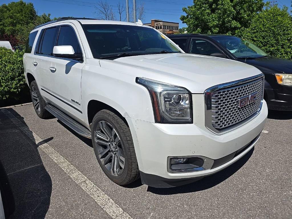 Used 2017 GMC Yukon Denali w/ Open Road Package AWD/4WD image 2