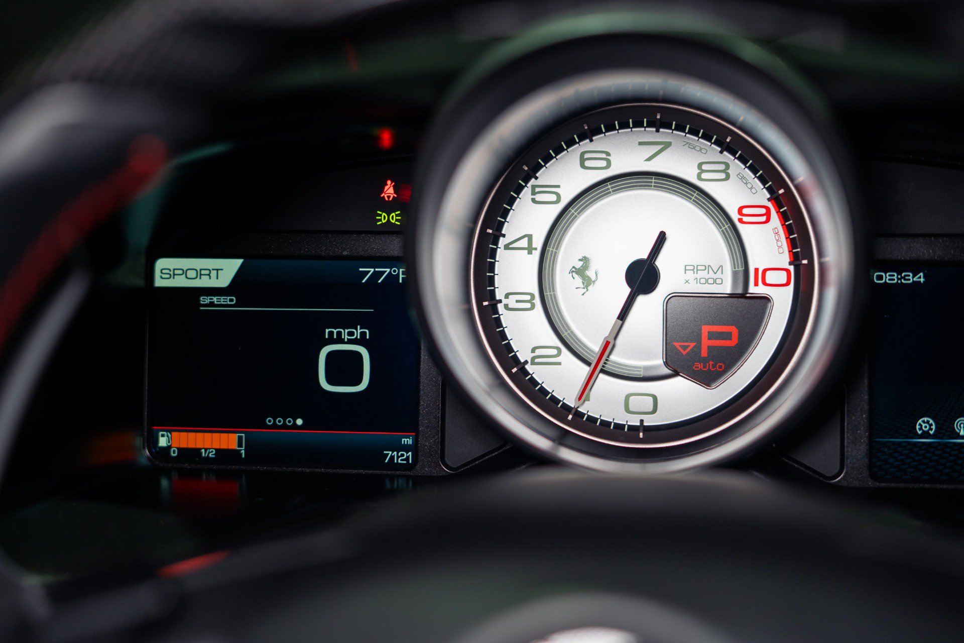 Used 2019 Ferrari 812 Superfast RWD image 47