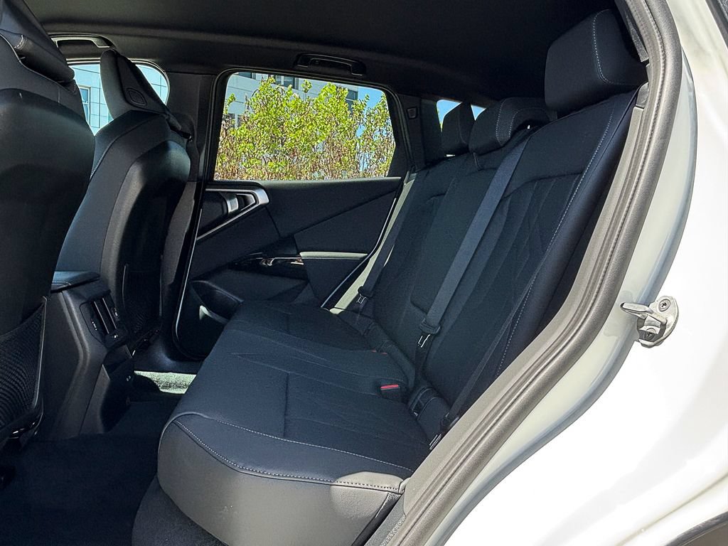 New 2026 BMW X3 xDrive30i w/ M Sport Package AWD/4WD image 9