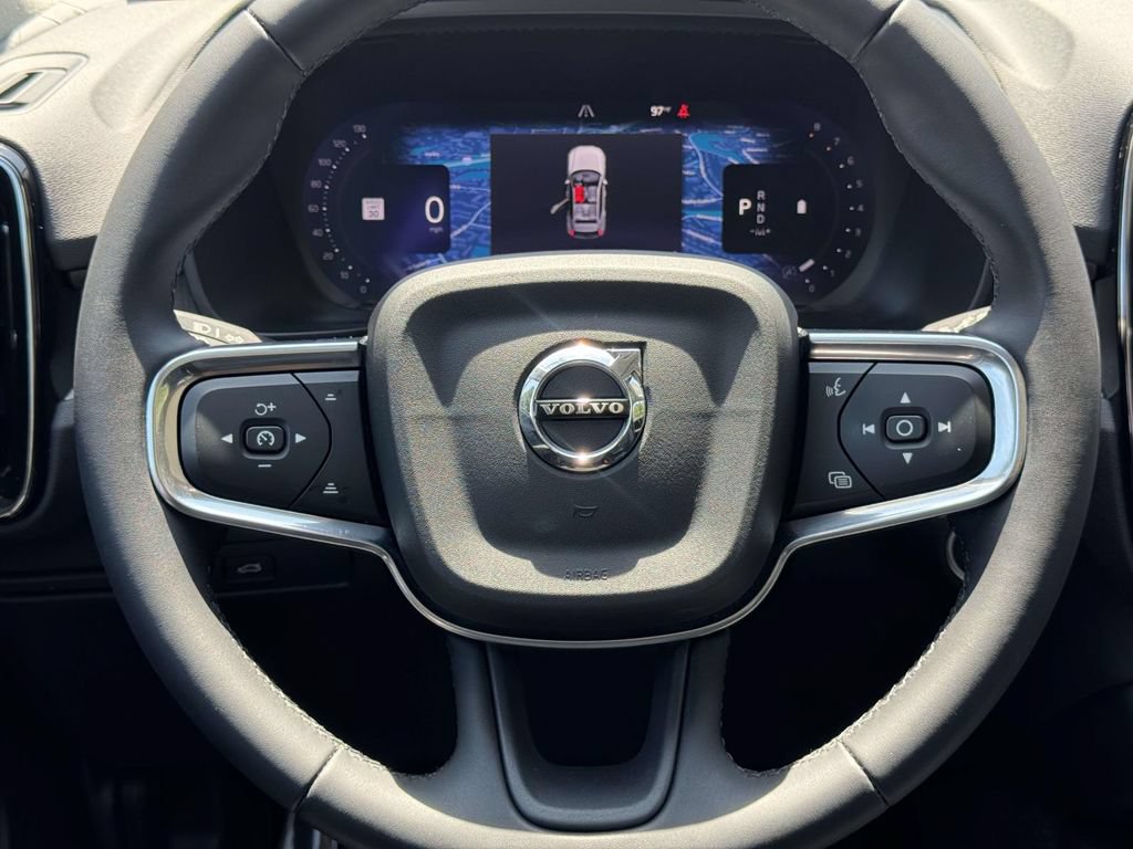 Used 2023 Volvo XC40 B5 Plus w/ Climate Package AWD/4WD image 22