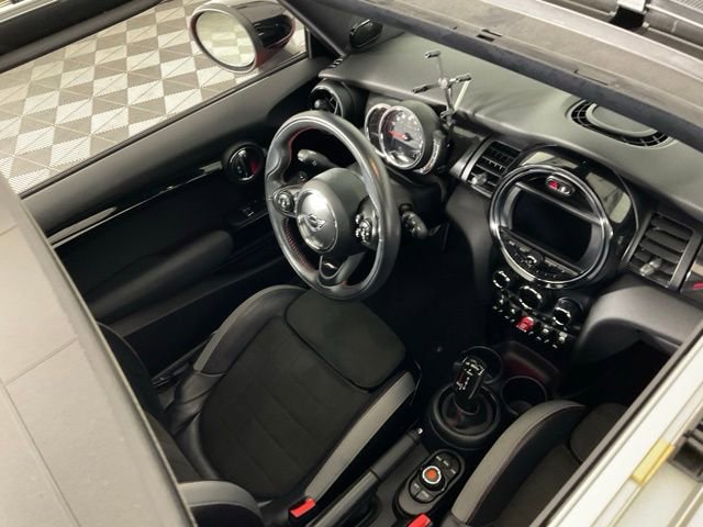 Used 2020 MINI Cooper John Cooper Works w/ Signature Upholstery Package image 25