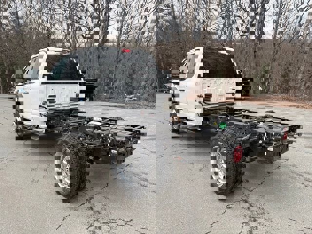 New 2026 Ford F550 4x4 Supercab Super Duty w/ XLT Value Package image 20