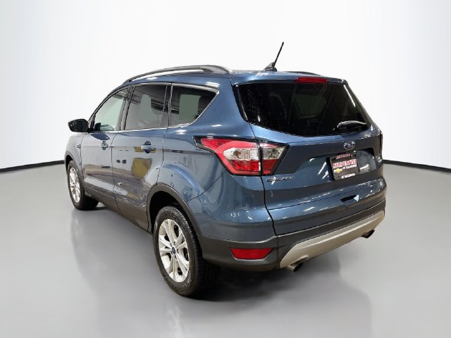 Used 2018 Ford Escape SE w/ SE Sync 3 Package FWD image 9