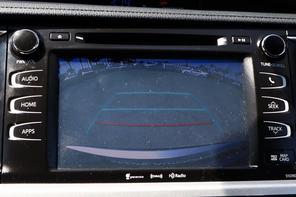 Used 2019 Toyota Highlander XLE image 30