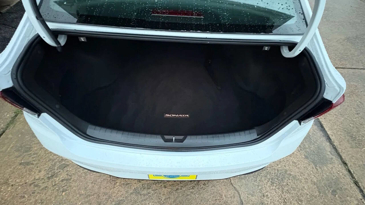 Used 2019 Hyundai Sonata Sport w/ Tech Package 03 image 11
