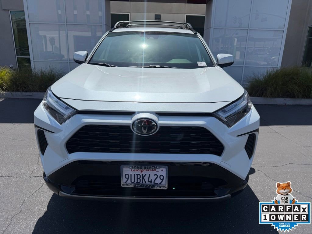 Used 2025 Toyota RAV4 SE w/ Convenience Package AWD/4WD image 3