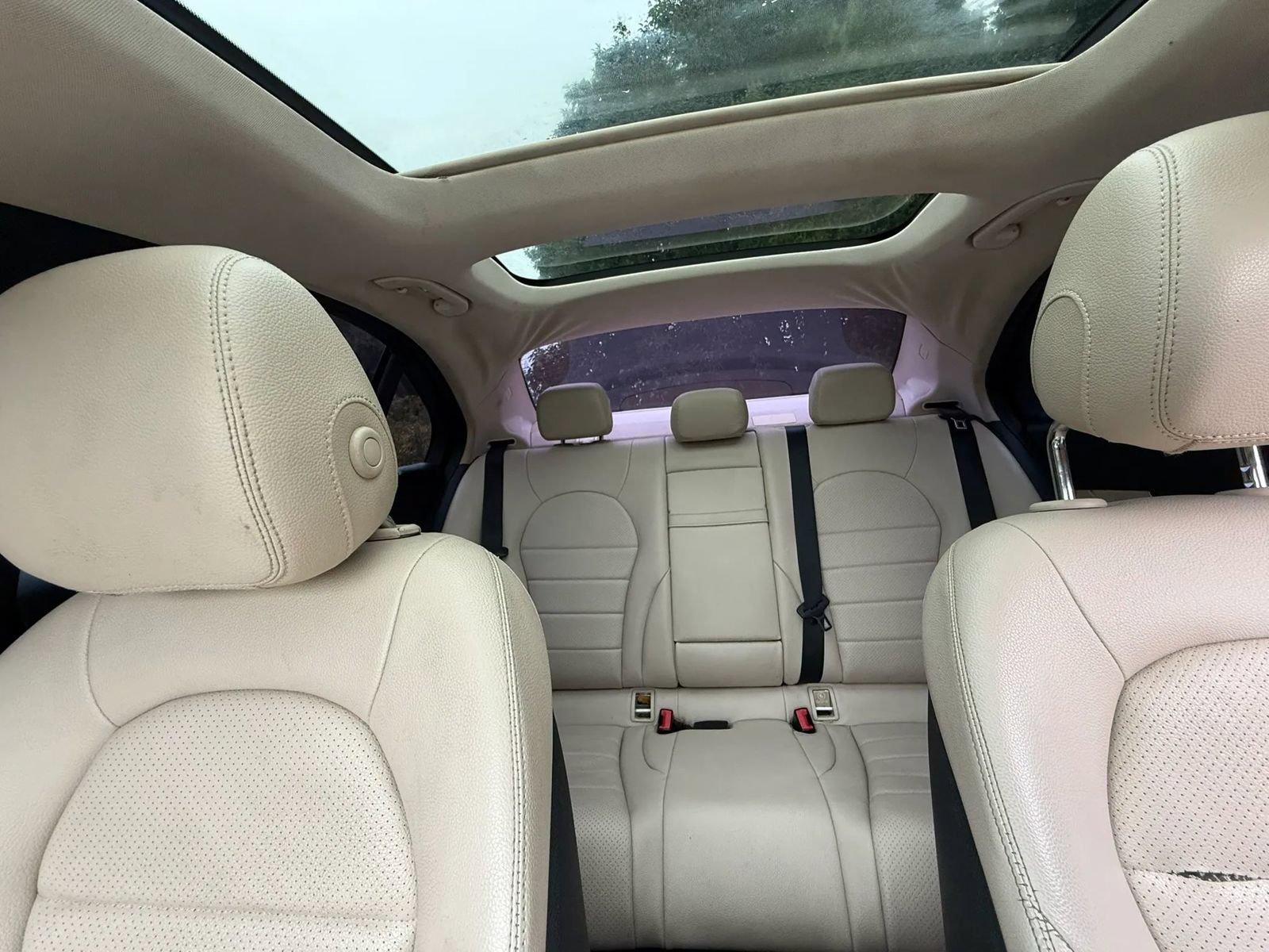 Used 2015 Mercedes-Benz C 300 4MATIC Sedan w/ Premium 1 Package image 15