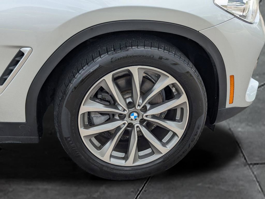 Used 2019 BMW X4 xDrive30i w/ Convenience Package image 10