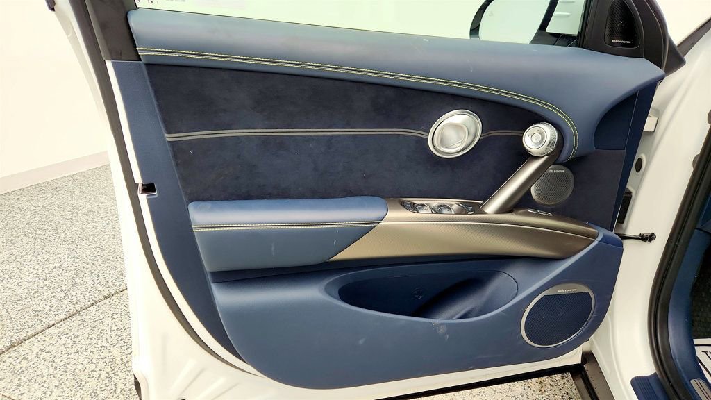 Used 2024 Genesis GV60 Performance image 11