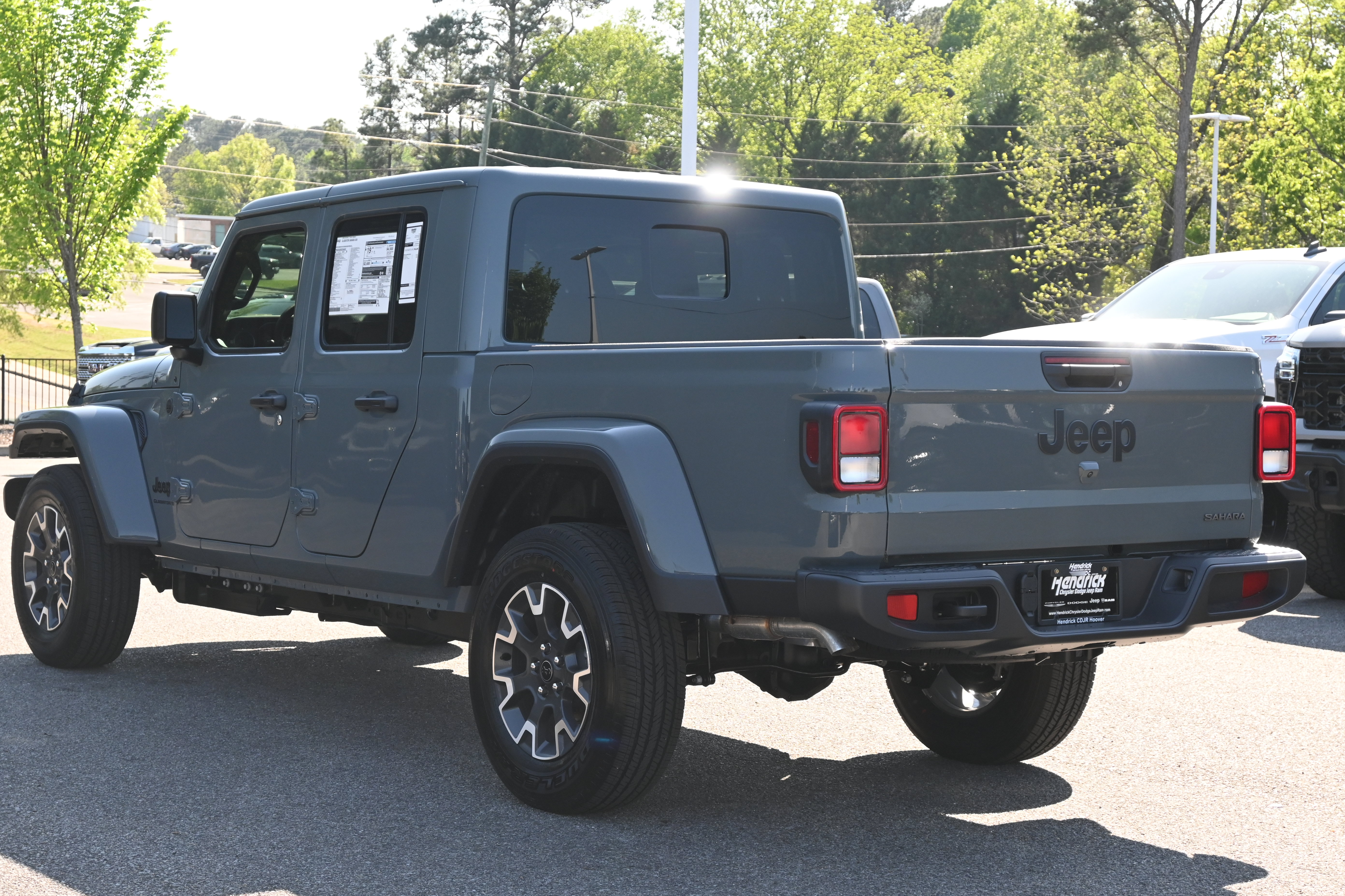 New 2026 Jeep Gladiator Sport AWD/4WD image 8