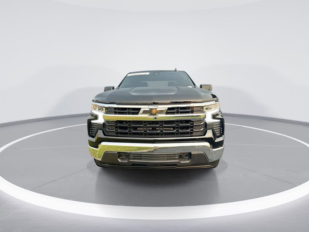 Used 2025 Chevrolet Silverado 1500 LT image 3