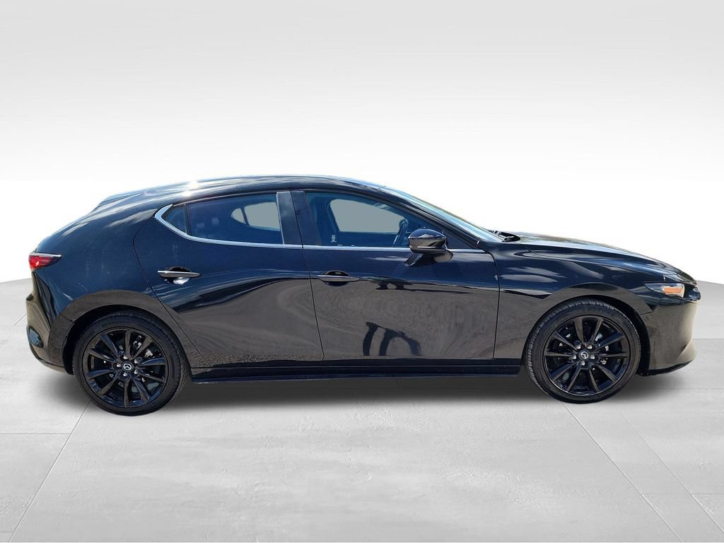 Used 2024 MAZDA MAZDA3 s FWD image 9