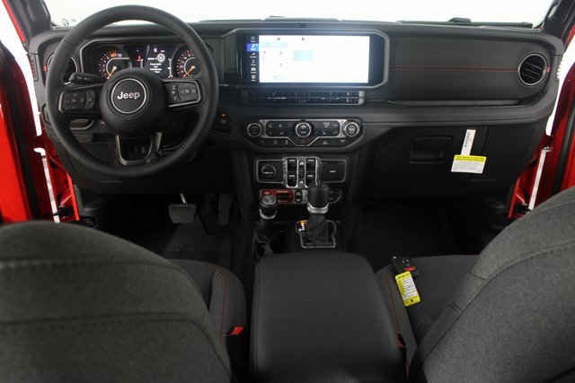 New 2026 Jeep Wrangler Unlimited Rubicon w/ Convenience Group image 9