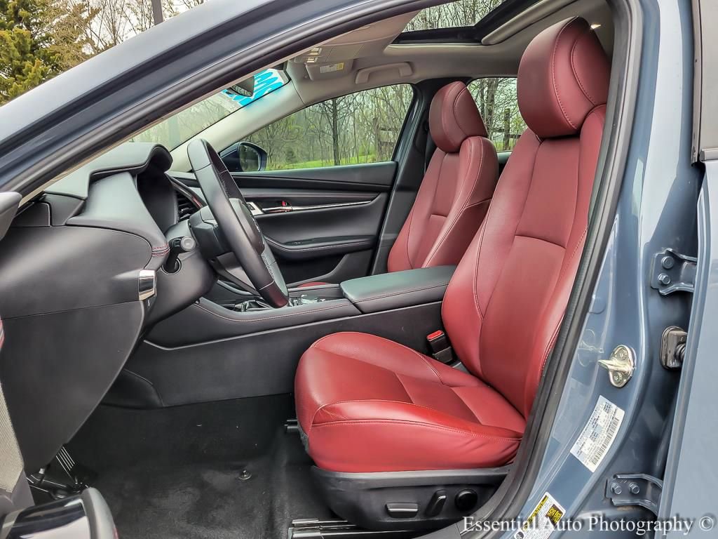 Used 2022 MAZDA MAZDA3 s FWD image 8