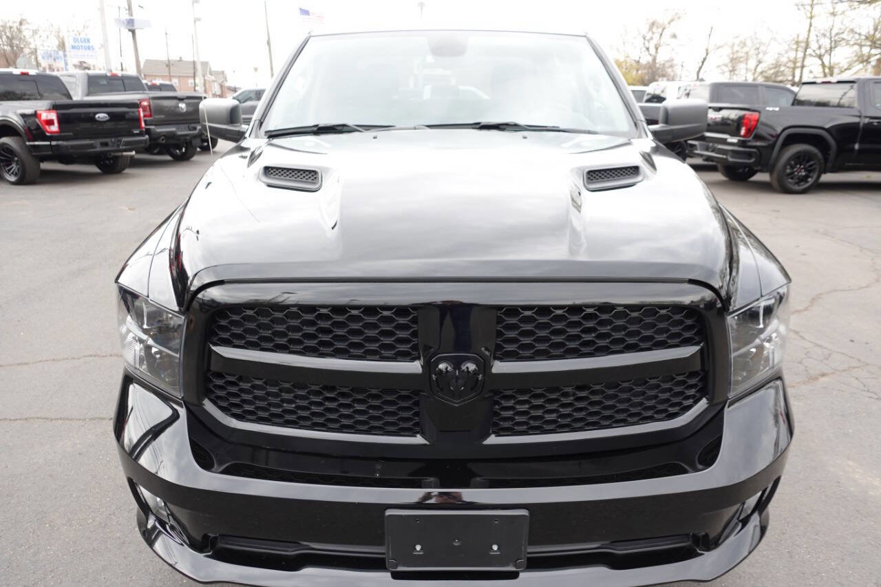 Used 2023 RAM 1500 Express w/ Wheel & Sound Group AWD/4WD image 7