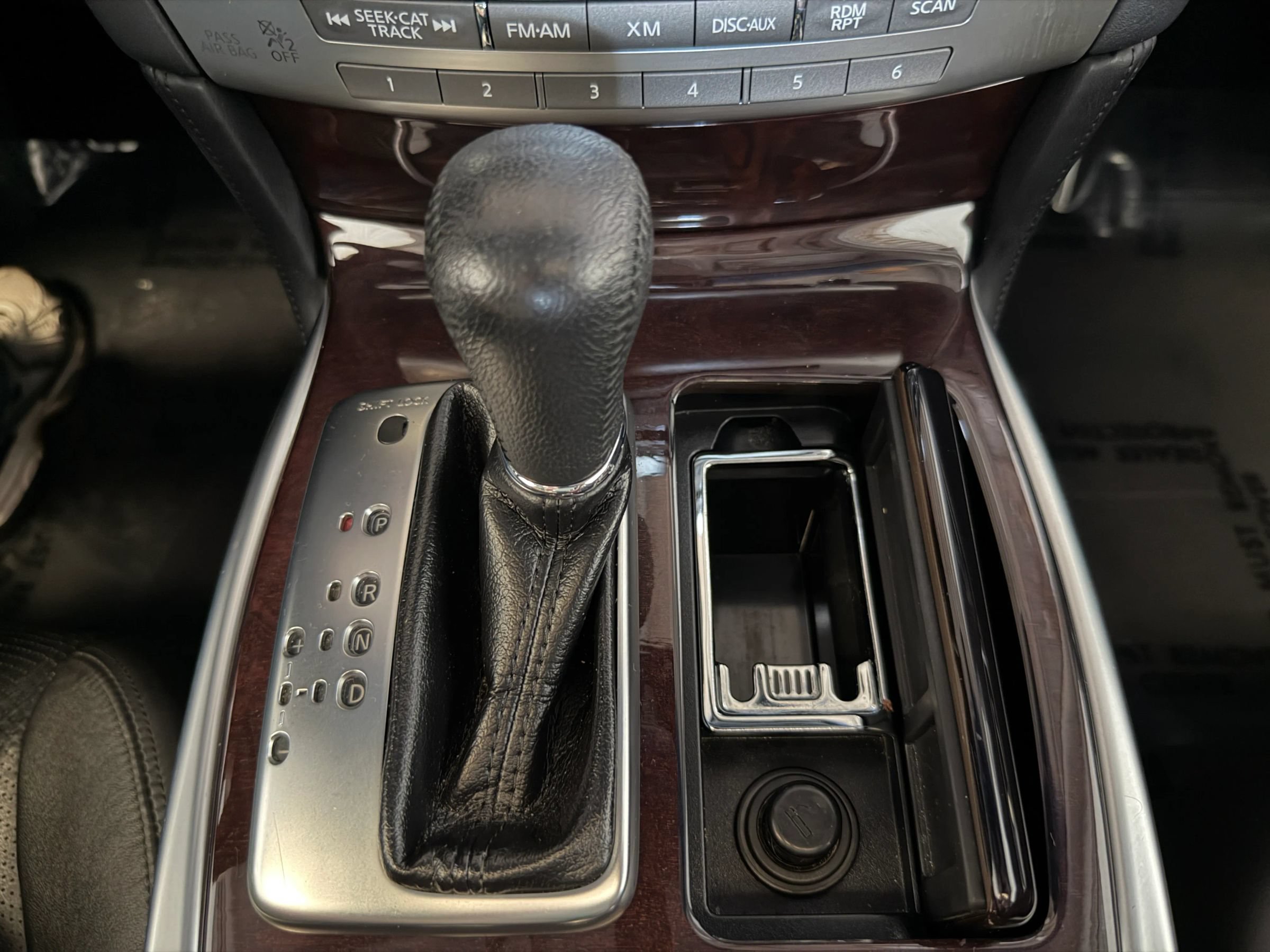 Used 2011 INFINITI M37 x w/ Premium Pkg AWD/4WD image 24